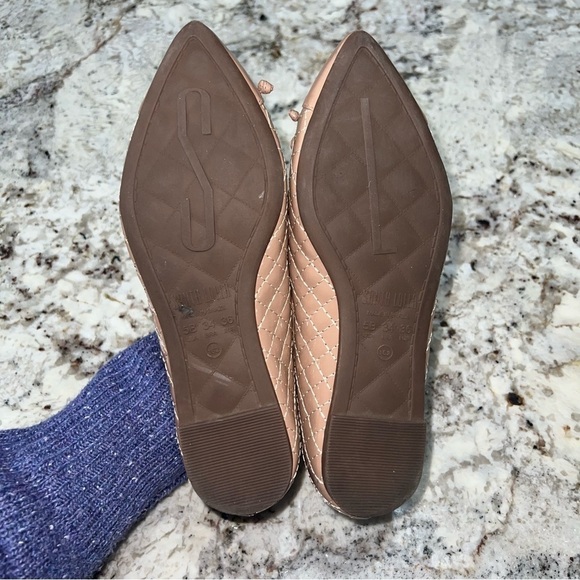 Santa Lolla Tan Quilted Pointed Toe Flats With Bowtie Size 5B - Picture 4 of 10